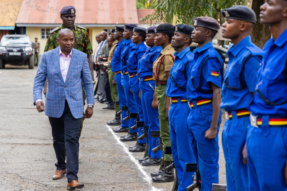 Over 42K police officers exceeding 3-year station tenure to be transferred next week