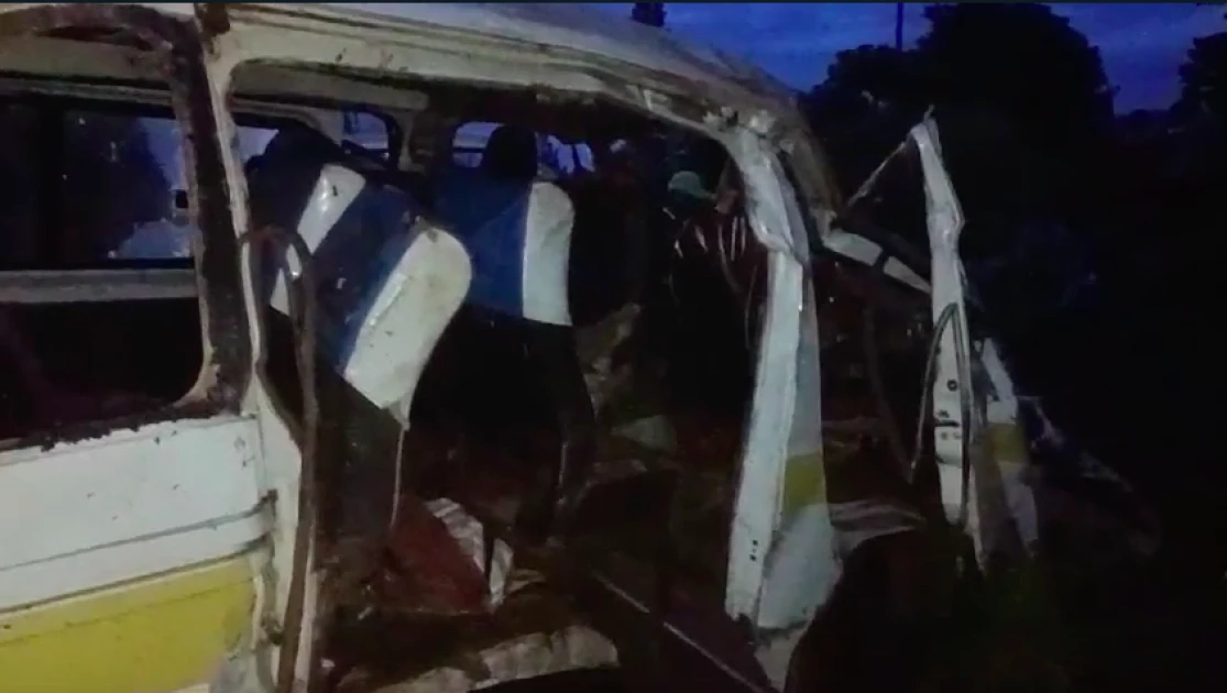Four dead, several injured as matatu rolls in Kirinyaga