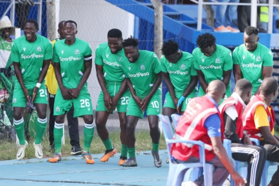 Fight for the gloves set to intensify at Gor Mahia after the signing of goalie Giscard Fight for the gloves set to intensify at Gor Mahia after the signing of goalie Giscard