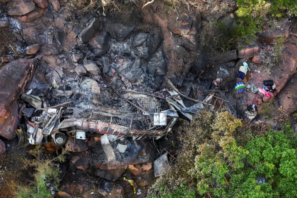 South Africa bus crash kills 45 Easter pilgrims from Botswana South Africa bus crash kills 45 Easter pilgrims from Botswana