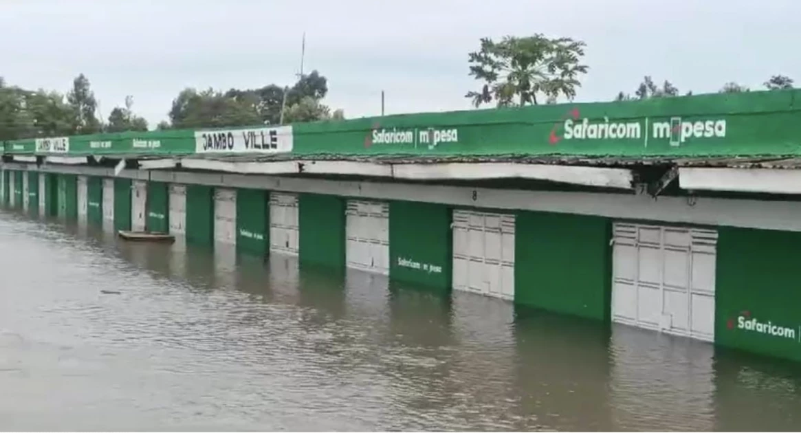 Pictures: Heavy rains leave Kirinyaga villages half-submerged in water 