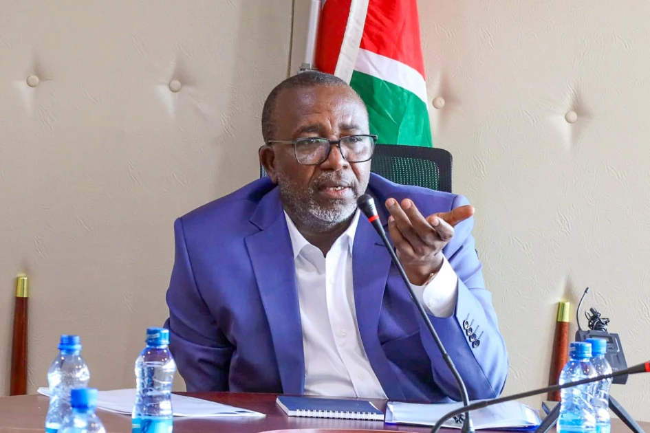 Linturi asks Parliament for more time to submit missing documents on fake fertiliser scandal Linturi asks Parliament for more time to submit missing documents on fake fertiliser scandal