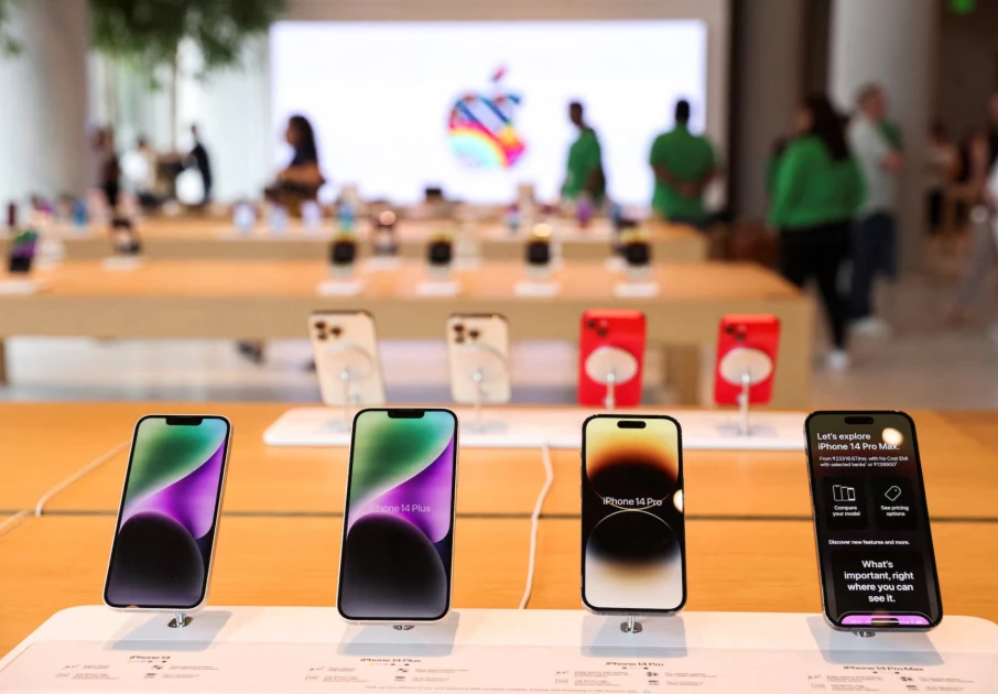 Apple loses top phone maker spot to Samsung as iPhone sales drop