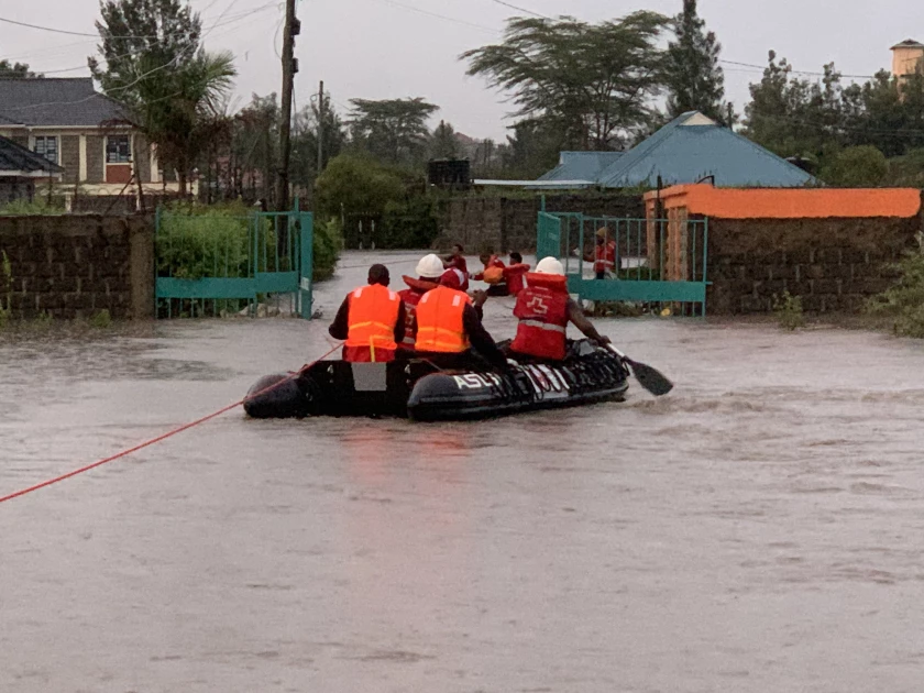 Gov't begins evacuating 240 households affected by floods Gov't begins evacuating 240 households affected by floods