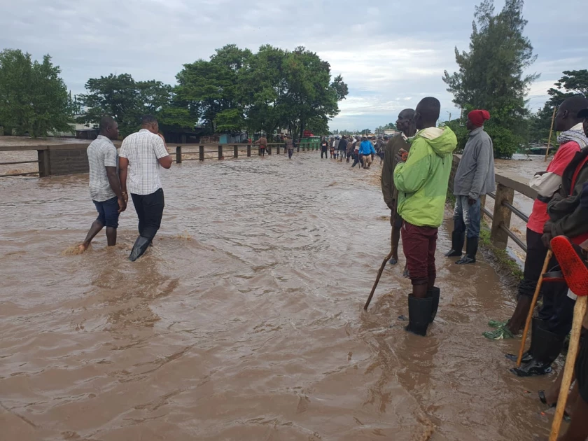 Rescue ongoing for families marooned by Nyando floods