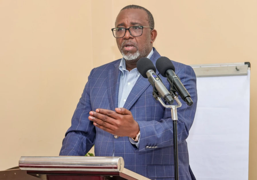 CS Linturi to gazette Muguka and Miraa Pricing Committee amid county bans