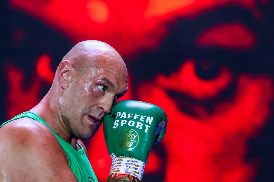 Fury 'back in the gym' as he counts down to Usyk rematch
