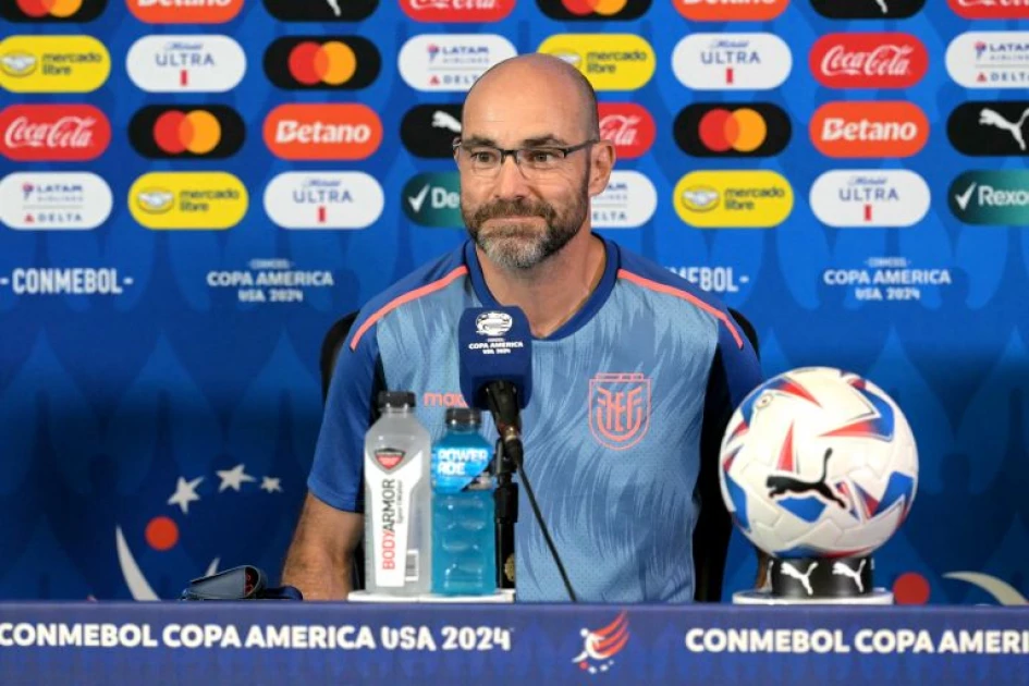 Spanish coach Felix Sanchez leaves Ecuador post after Copa exit
