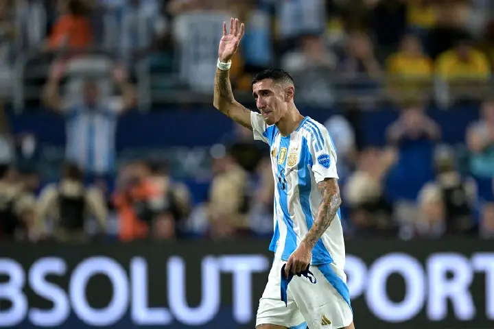 Argentine football fan jailed for threats over Di Maria return