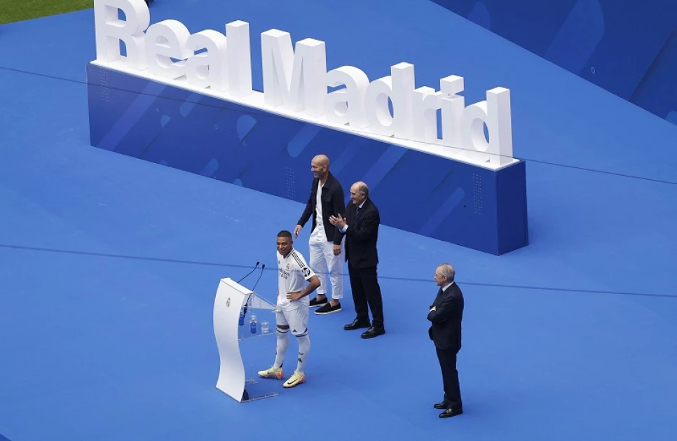 Real Madrid chief Perez calls club elections