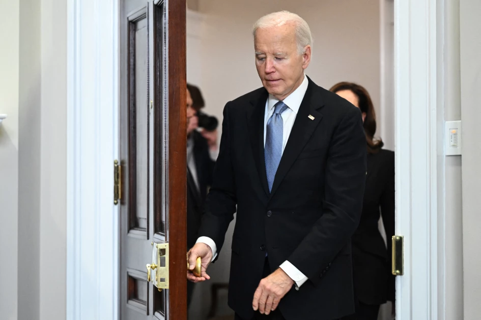 Biden tests positive for Covid, fueling health worries Biden tests positive for Covid, fueling health worries