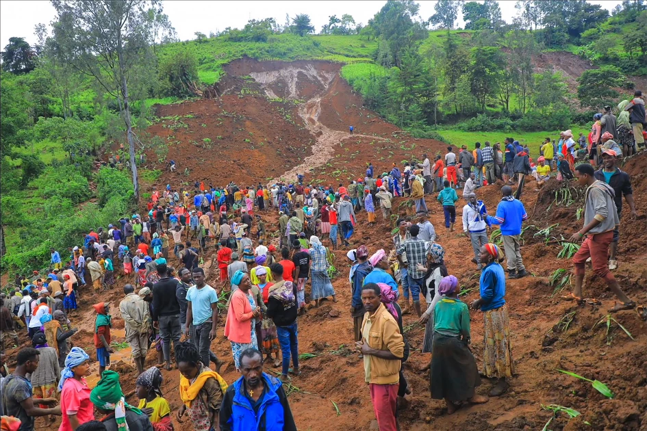 Search goes on after Ethiopia landslides kill 229