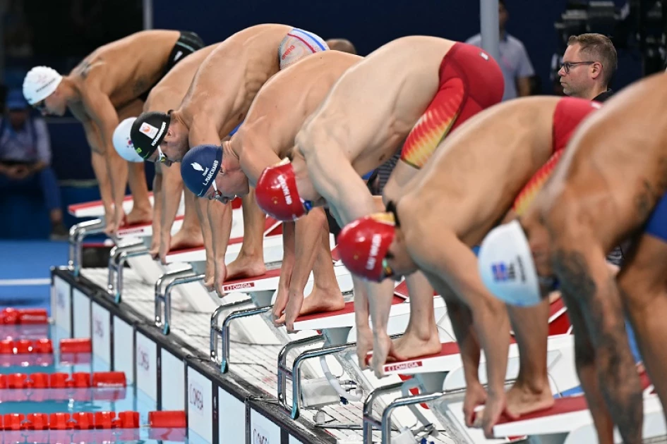 Two Chinese swimmers cleared after positive tests in 2022 - report