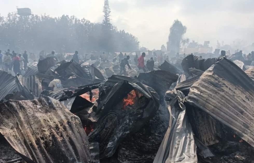 Four people burnt to death as fire razes Toi market Four people burnt to death as fire razes Toi market