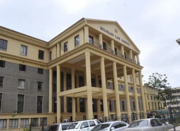 High Court allows law firm to withdraw from Ksh.145B Foxcapital-KCB case