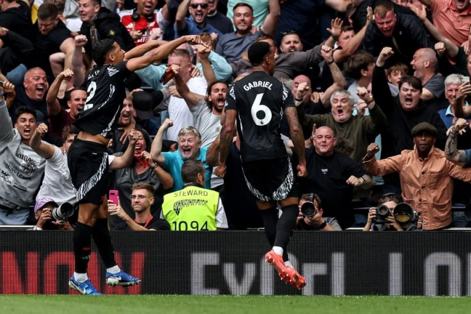 Gabriel strikes as Arsenal hit wasteful Spurs with sucker punch Gabriel strikes as Arsenal hit wasteful Spurs with sucker punch