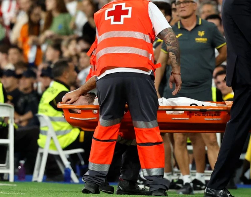 Madrid's Carvajal to miss several months after serious knee injury Madrid's Carvajal to miss several months after serious knee injury