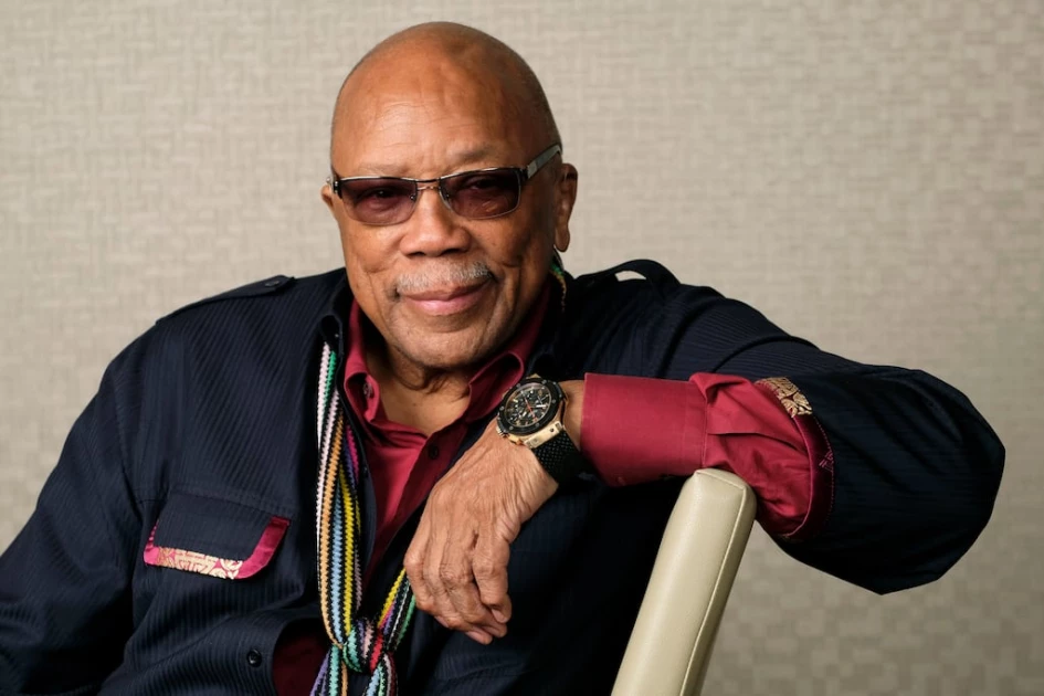 Quincy Jones, producer and giant of US entertainment, dies aged 91 Quincy Jones, producer and giant of US entertainment, dies aged 91