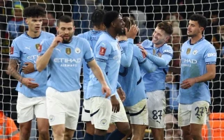Guardiola tells Man City stars to question their hunger after troubled season