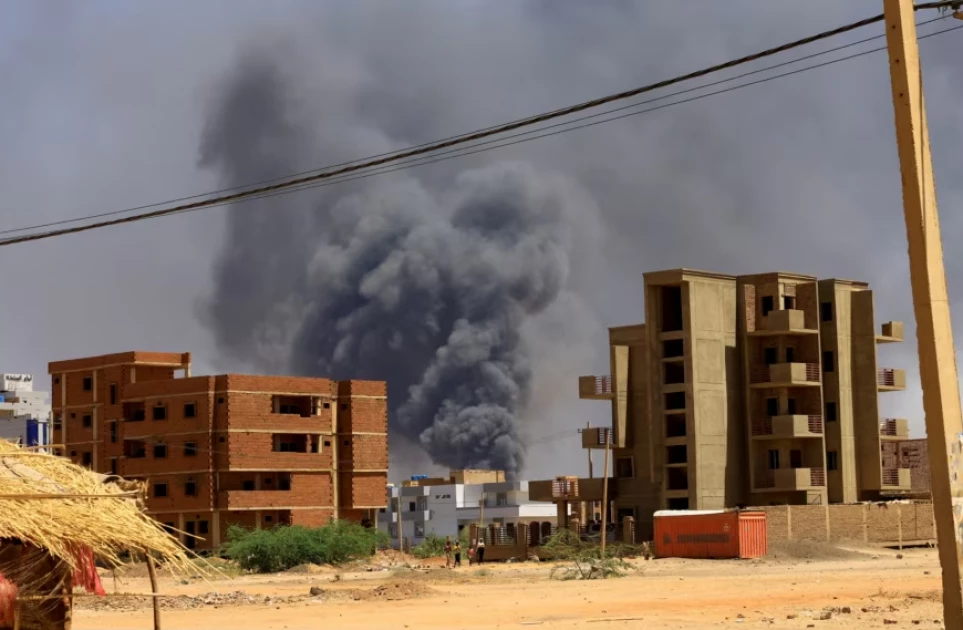 Sudan army chief visits Khartoum headquarters, vows to defeat RSF paramilitary