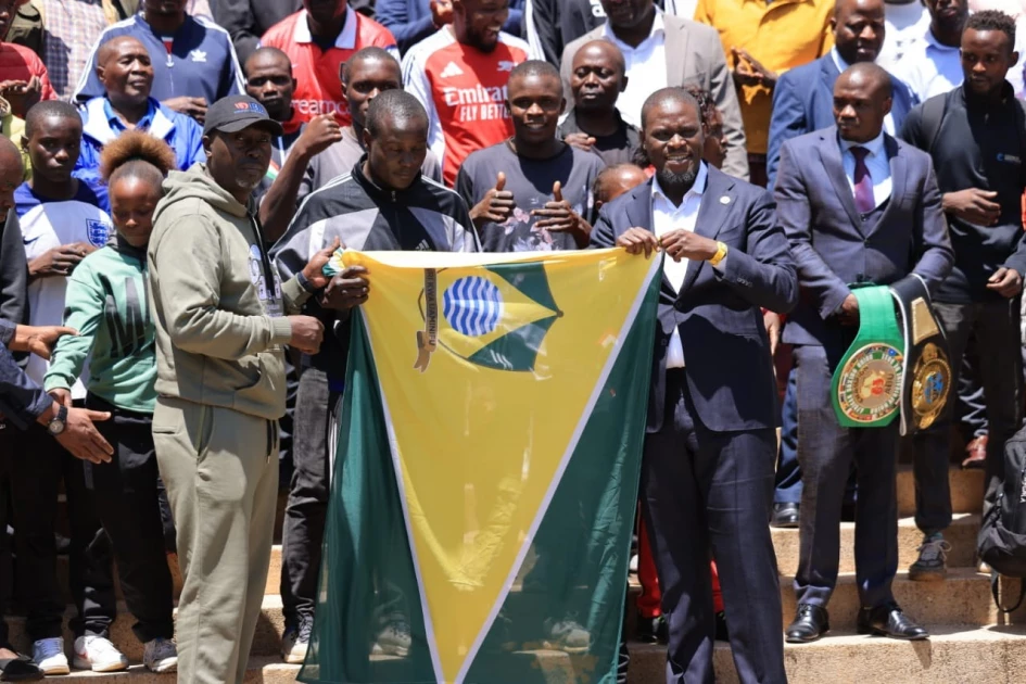Sakaja tells Nairobi boxing team to punch above their weight in Uganda