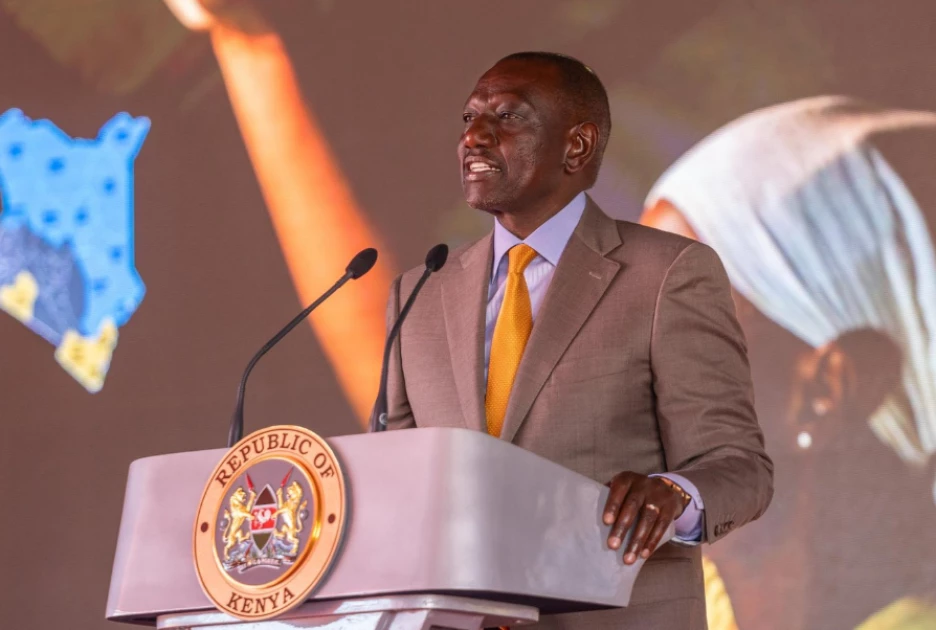 Ruto slams Kenyans mocking his viral pledge to construct 750km Isiolo-Mandera road Ruto slams Kenyans mocking his viral pledge to construct 750km Isiolo-Mandera road