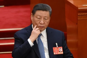 US and China meet in 'important step' towards de-escalating trade war