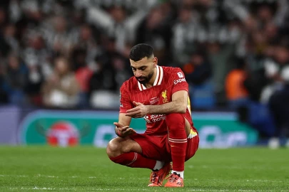 Salah's long goodbye brings curtain down on golden era for Liverpool