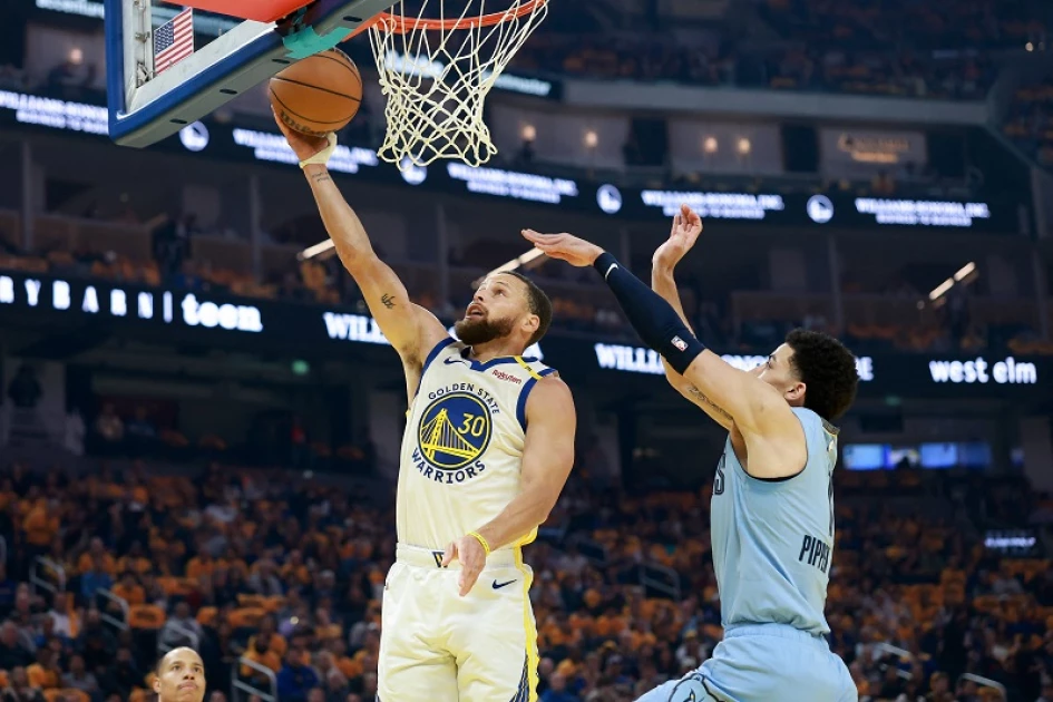 Thunder crush Grizzlies as Celtics, Cavs and Warriors win Thunder crush Grizzlies as Celtics, Cavs and Warriors win