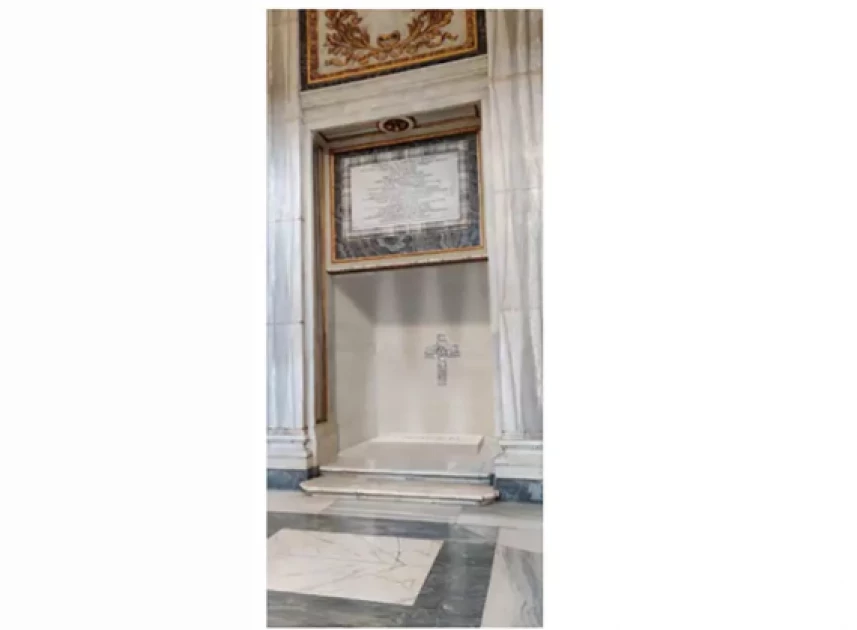 Vatican releases details of Pope Francis's marble tomb Vatican releases details of Pope Francis's marble tomb