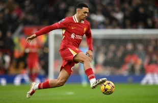 Alexander-Arnold confirms Liverpool exit after 'hardest decision'