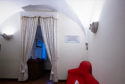 Vatican to cut phone signal during conclave