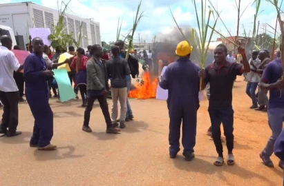 Nzoia Sugar employees protest against leasing of factory to billionaire Jaswant Rai