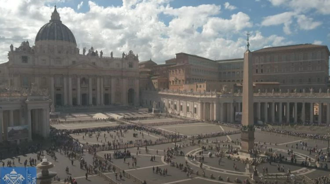 Thousands throng the Vatican in Rome ahead of the Conclave. Photo/Vatican News