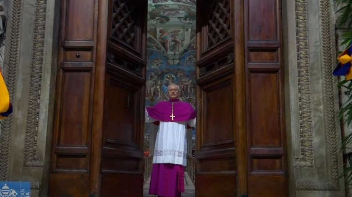 Dean of the College of Cardinals, Giovanni Battista Re proceeds to shut the door. The Conclave begins Photo/Vatican News