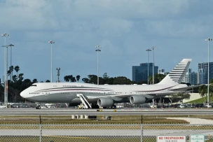 Trump says would be 'stupid' to reject Qatari Air Force One gift