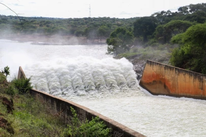 Gov’t orders immediate evacuation in Tana, Garissa after Kiambere Dam overflows