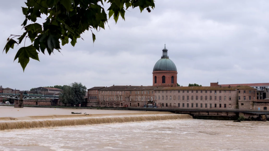 Three dead as thunderstorms hit southeastern France