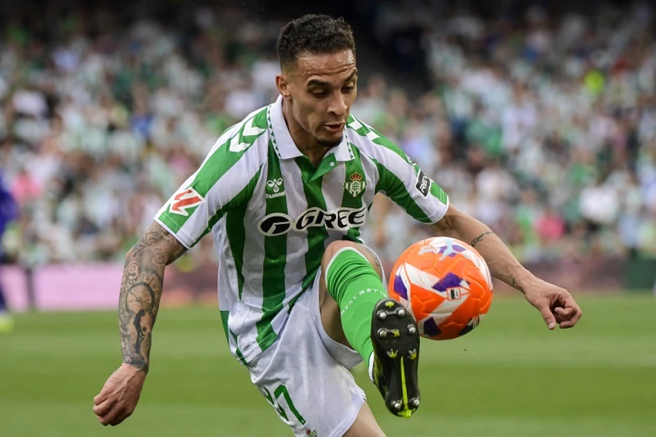 Antony felt 'lack of respect' during Man United exit 