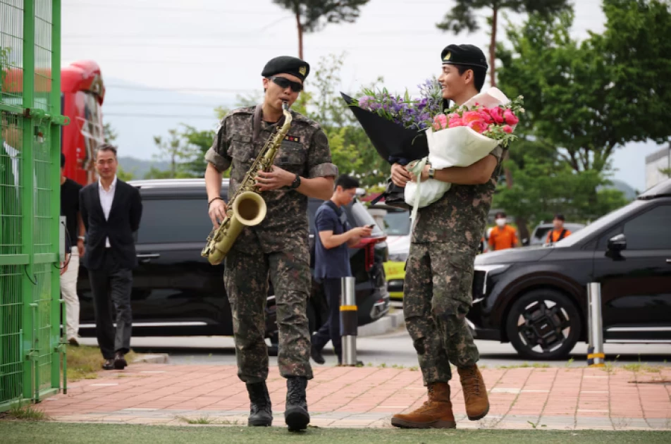 K-pop megastars released from army, promise BTS reunion K-pop megastars released from army, promise BTS reunion