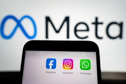 Meta says working to thwart WhatsApp scammers