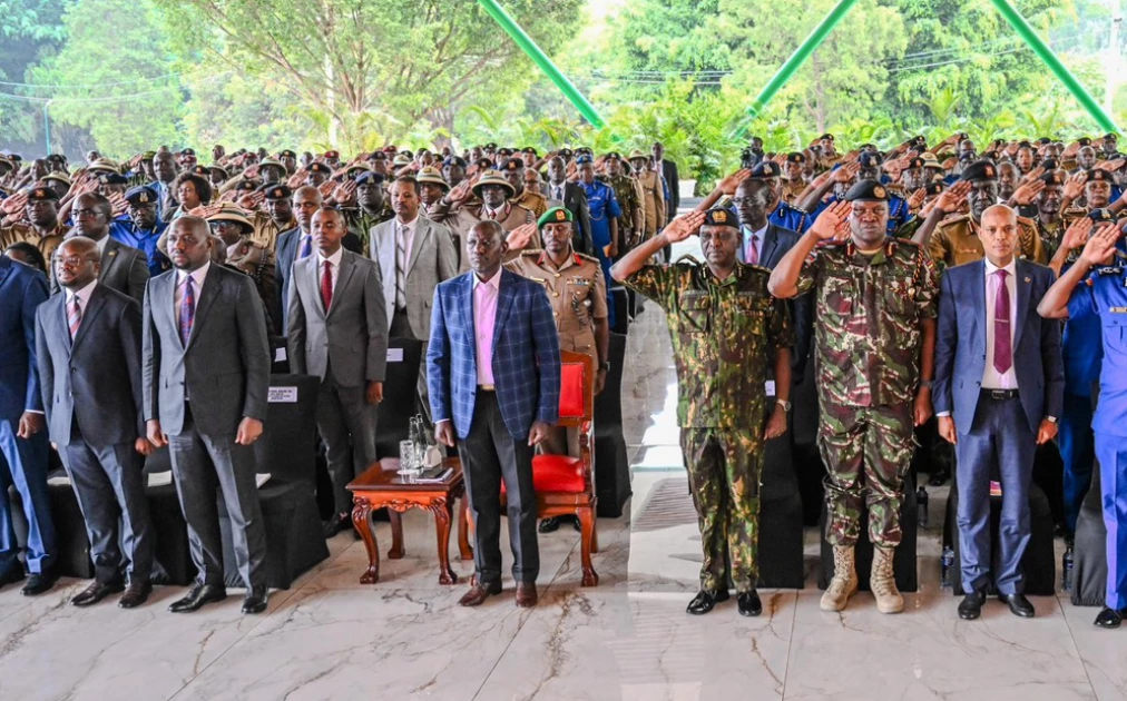 'Criminals cannot run after police,' President Ruto warns as he meets security agencies