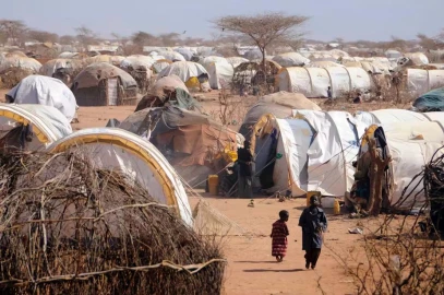 Empty plates in Dadaab as funding shortfalls push refugees to starvation