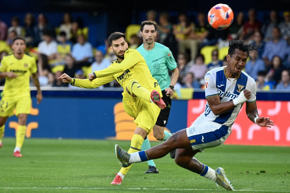 Spanish midfielder Alex Baena joins Atletico Madrid