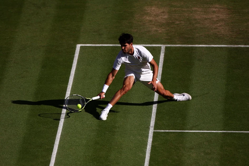 Wimbledon child's play for Djokovic as Sinner, Swiatek eye title charge