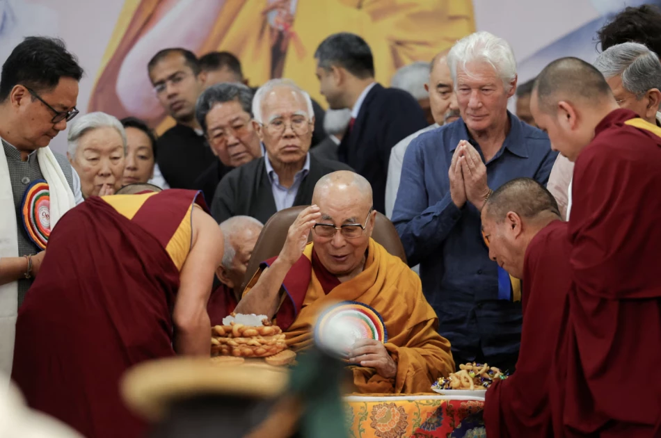 China says Dalai Lama succession issue a 'thorn' in relations with India
