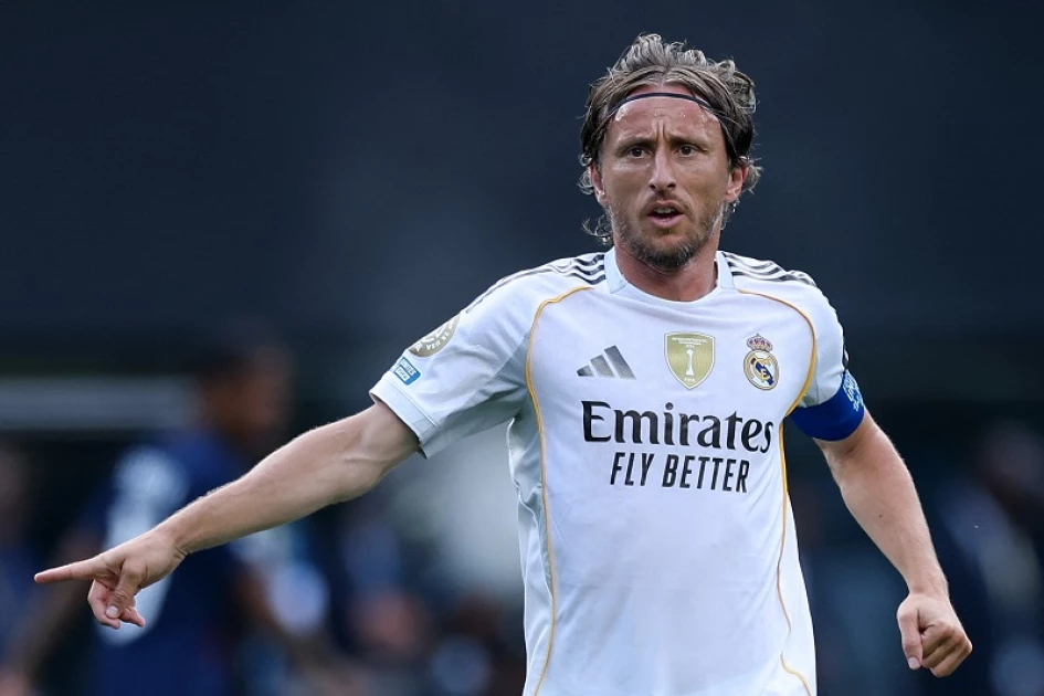 AC Milan confirm Modric arrival