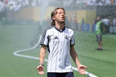 Modric at AC Milan to 'stay competitive and in Europe' at 40