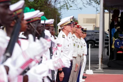 France ends permanent troop presence in Senegal