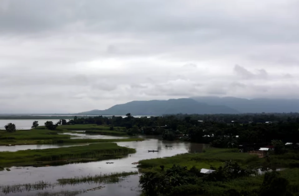 Why China's neighbours are worried about its new mega-dam project